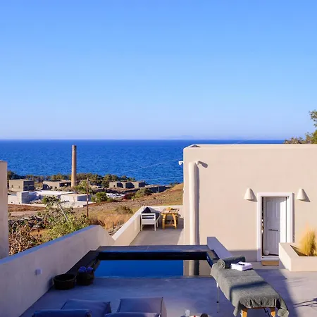 Santorini C *
