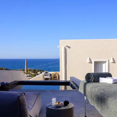 Santorini C
